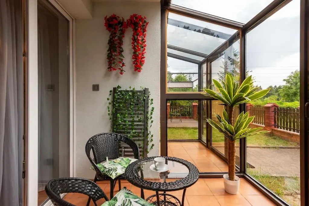 Apartament Paryski 4 Pokoje 90M2 2 Poziomy Ogrod Oranzeria Krakow 0*,  Poland