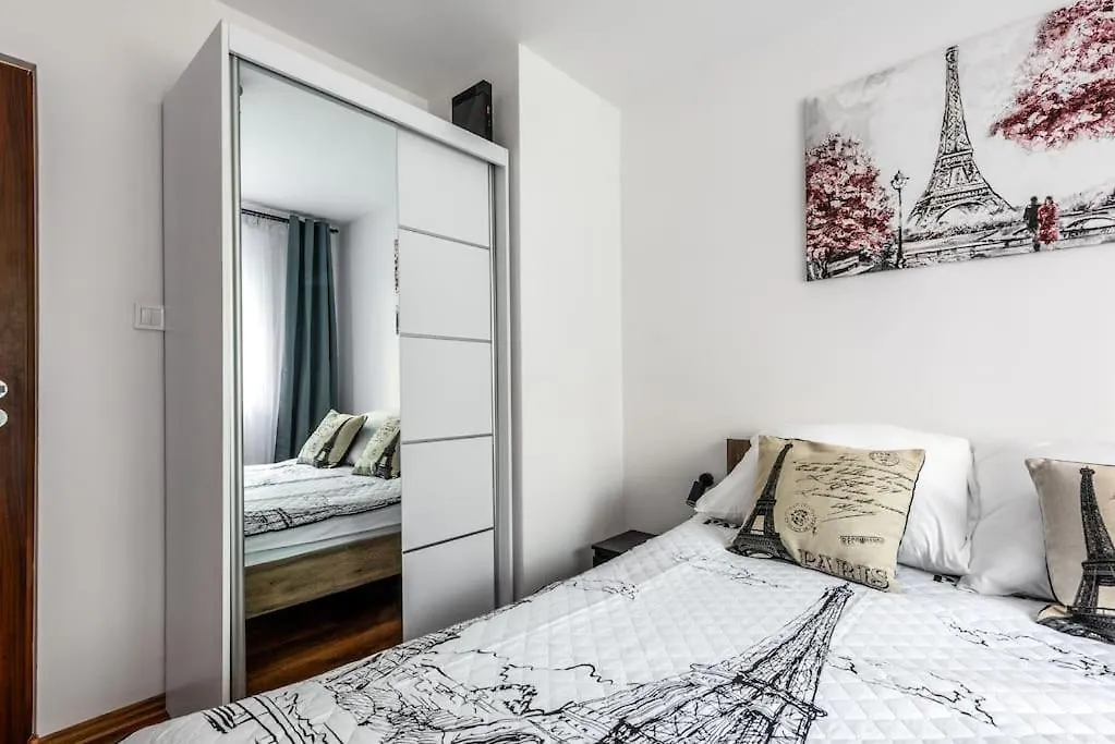 Apartament Paryski 4 Pokoje 90M2 2 Poziomy Ogrod Oranzeria Krakov Polsko
