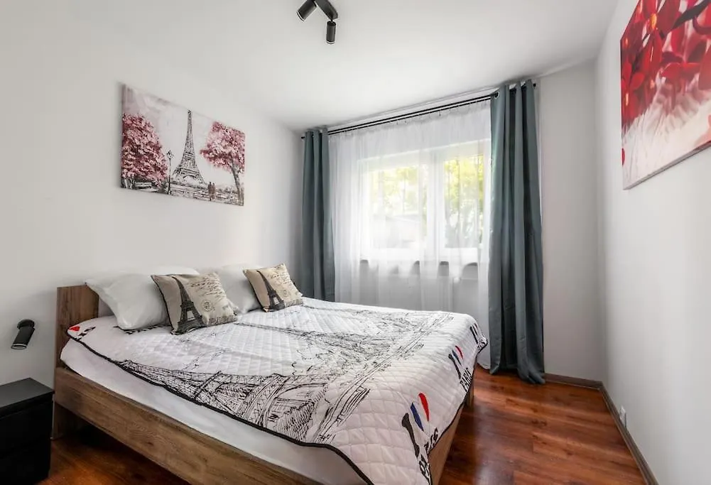 Apartmán Apartament Paryski 4 Pokoje 90M2 2 Poziomy Ogrod Oranzeria Krakov Polsko