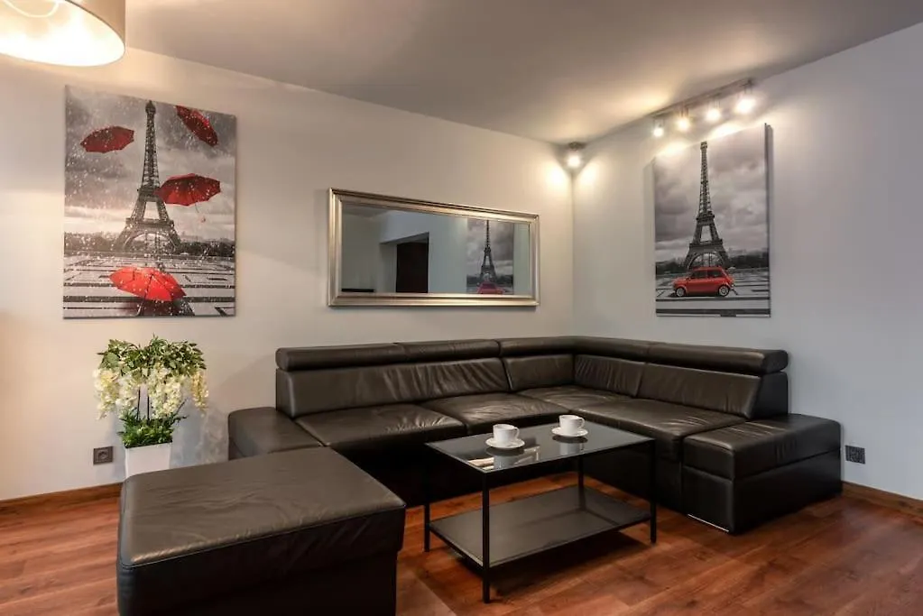 Apartament Paryski 4 Pokoje 90M2 2 Poziomy Ogrod Oranzeria Krakow Poland