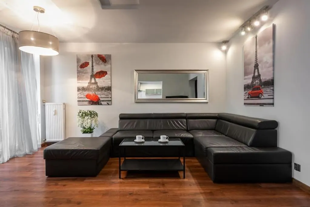 Apartment Apartament Paryski 4 Pokoje 90M2 2 Poziomy Ogrod Oranzeria Krakow Poland